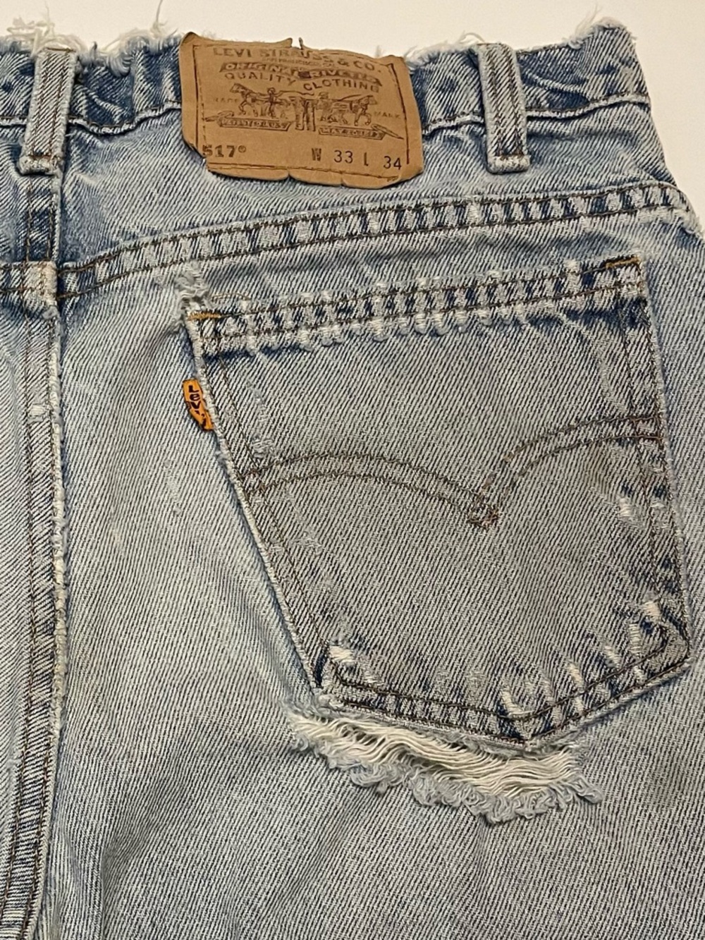 Levi’s Vintage 90s 517 Orange Tag Jeans Distressed. Size 33x34 - Picture 6 of 11